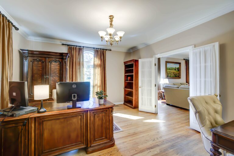 front entrance to vienna location