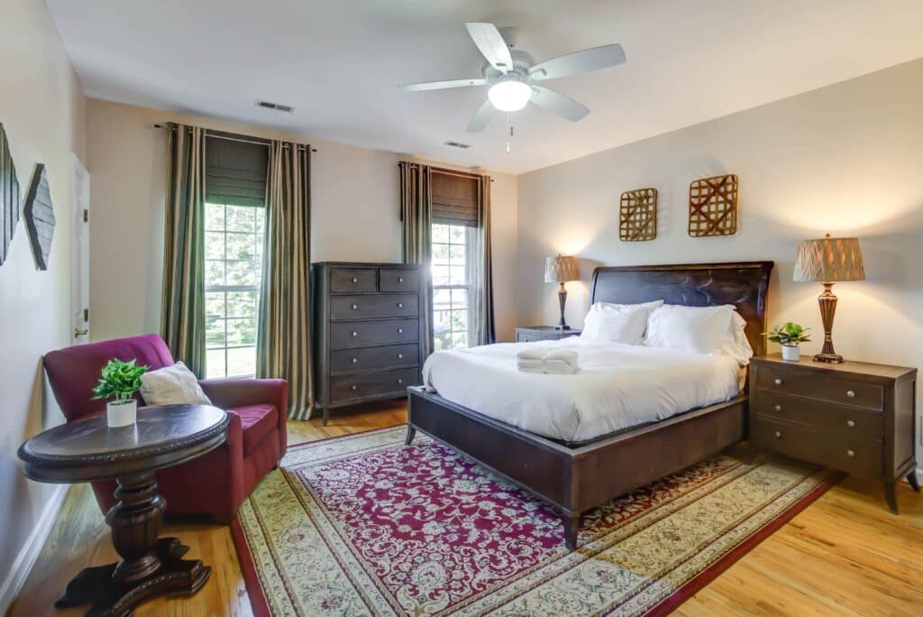 private bedroom mental health treatment center