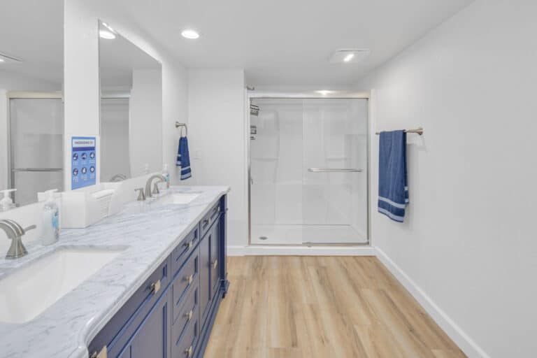 private bathroom at amfm mental health treatment in fallbrook, ca. Male only treatment location.