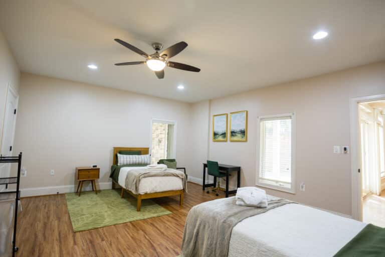 resident bedroom at amfm mental health treatment on Browns Mill Rd in Vienna, VA