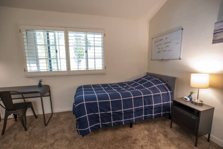 shared room for patients at AMFM Mental Health Treatment for males in Dana Point
