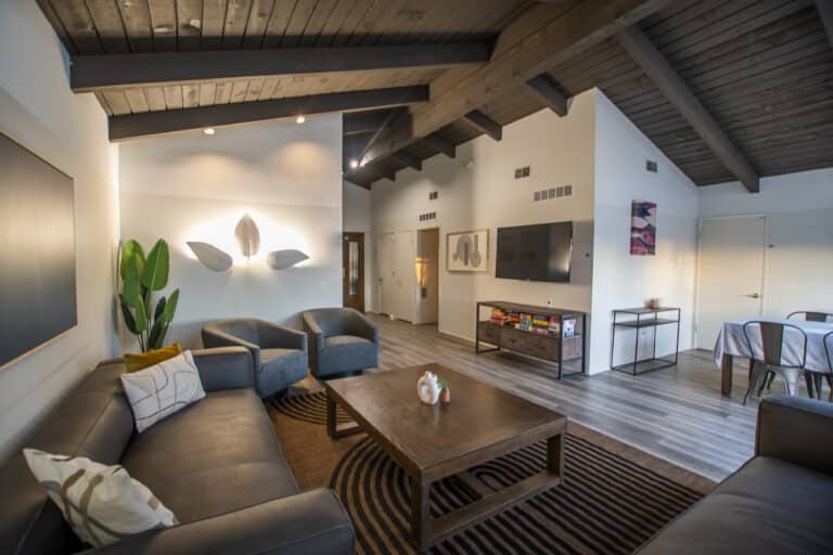 group therapy room in AMFM Mental Health Treatment in Lake Forest, CA