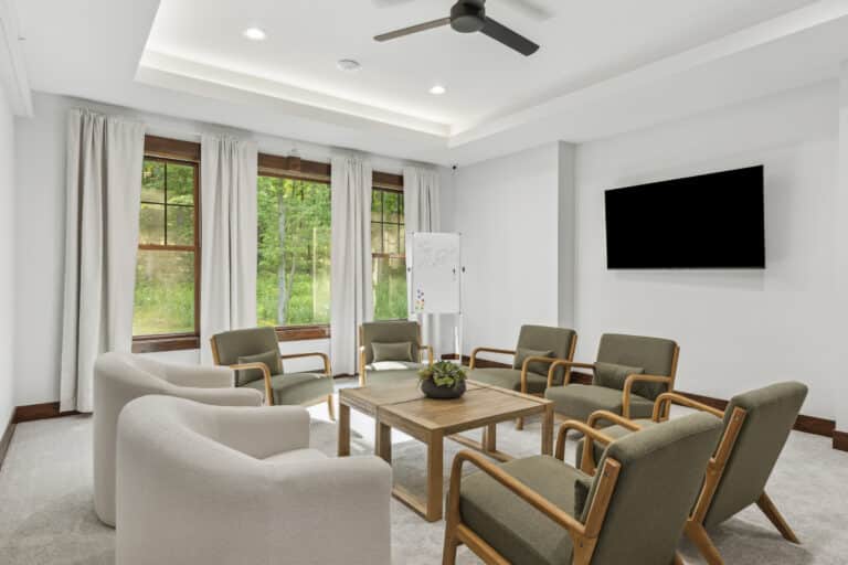 AMFM Healthcare - 12178 Arcola Trail N, Stillwater, MN 55082