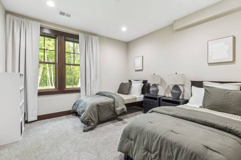 AMFM Healthcare - 12178 Arcola Trail N, Stillwater, MN 55082