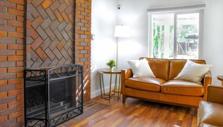 AMFM-mental-health-treatment-campeon-house-sitting-room) (3)