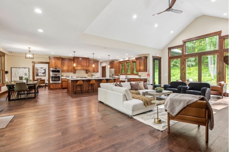 A serene AMFM facility interior featuring natural lighting, comfortable spaces, and a peaceful atmosphere designed for healing and recovery.