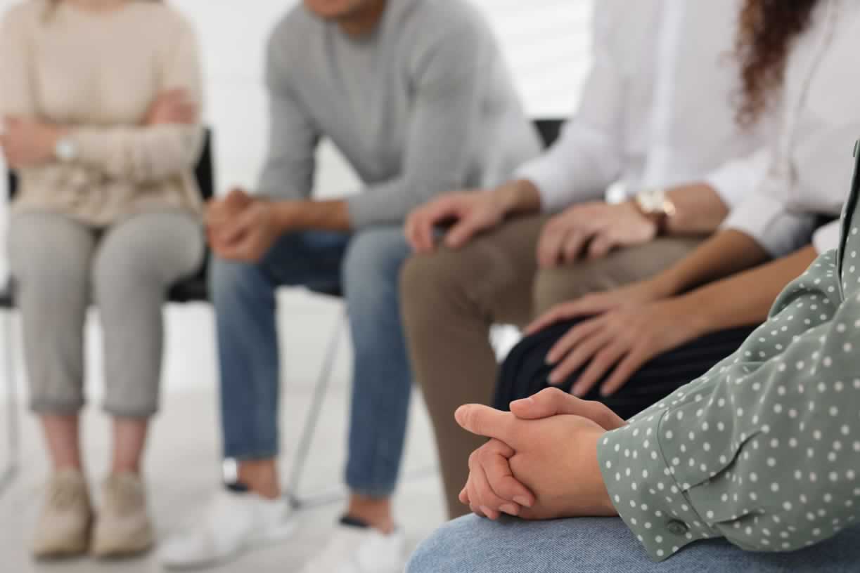 male and female group therapy sessions 3 | AMFM Treatment