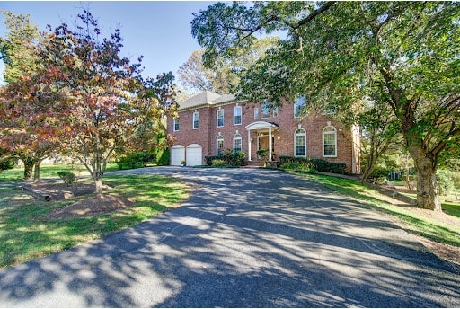 Outdoor environment of A Mission For Michael (AMFM) residential mental health treatment facility.