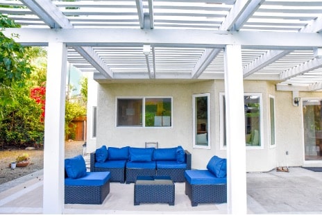 AMFM mental health treatment facility showing a calm, home-like space where adults receive personalized psychiatric care and sleep-related support.