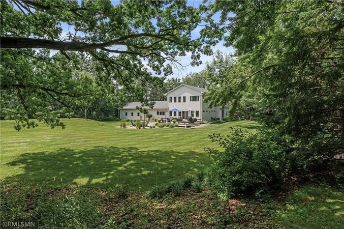amfm-treatment-homestead-ave-hugo-mn-backyard