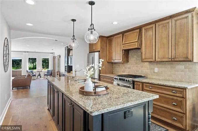 amfm-treatment-homestead-ave-hugo-mn-kitchen